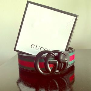 Men’s Gucci belt